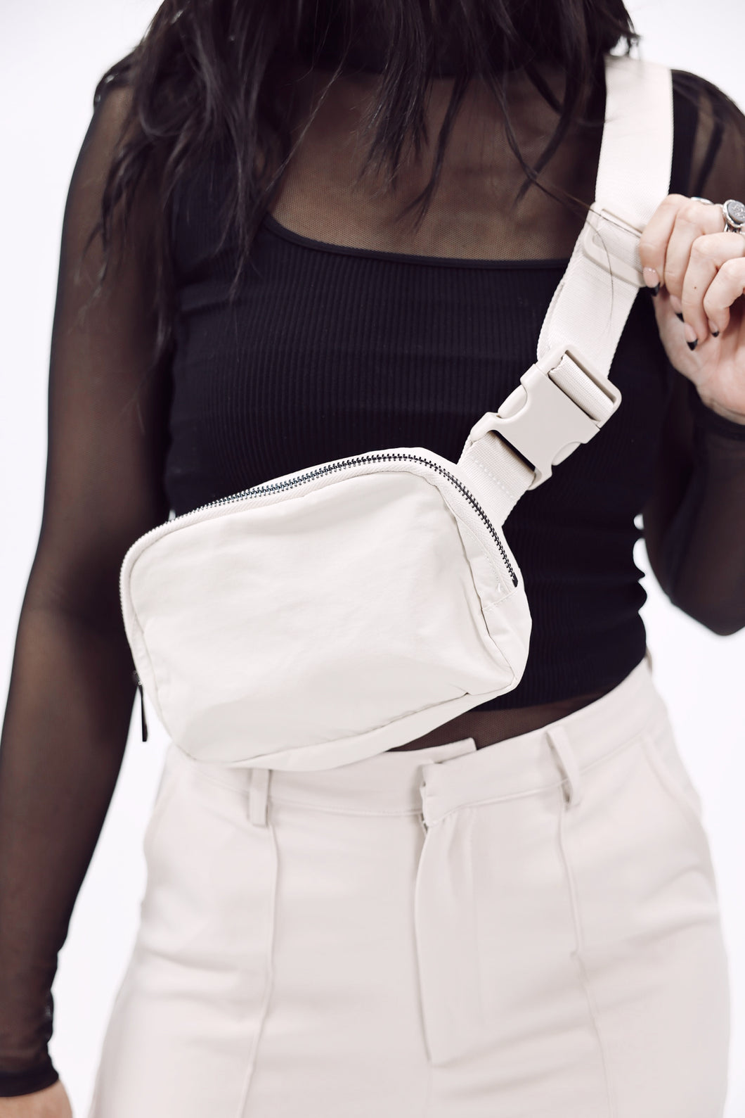 On The Go Belt Bag (cream)