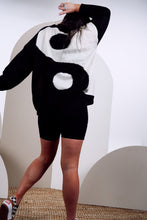 Load image into Gallery viewer, Yin &amp; Yang Sweater
