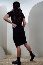 Load image into Gallery viewer, The Simple Set (Black)
