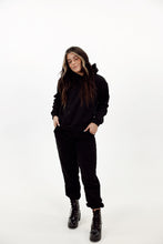 Load image into Gallery viewer, Warm &amp; Cozy Matching Sweatsuit (black)
